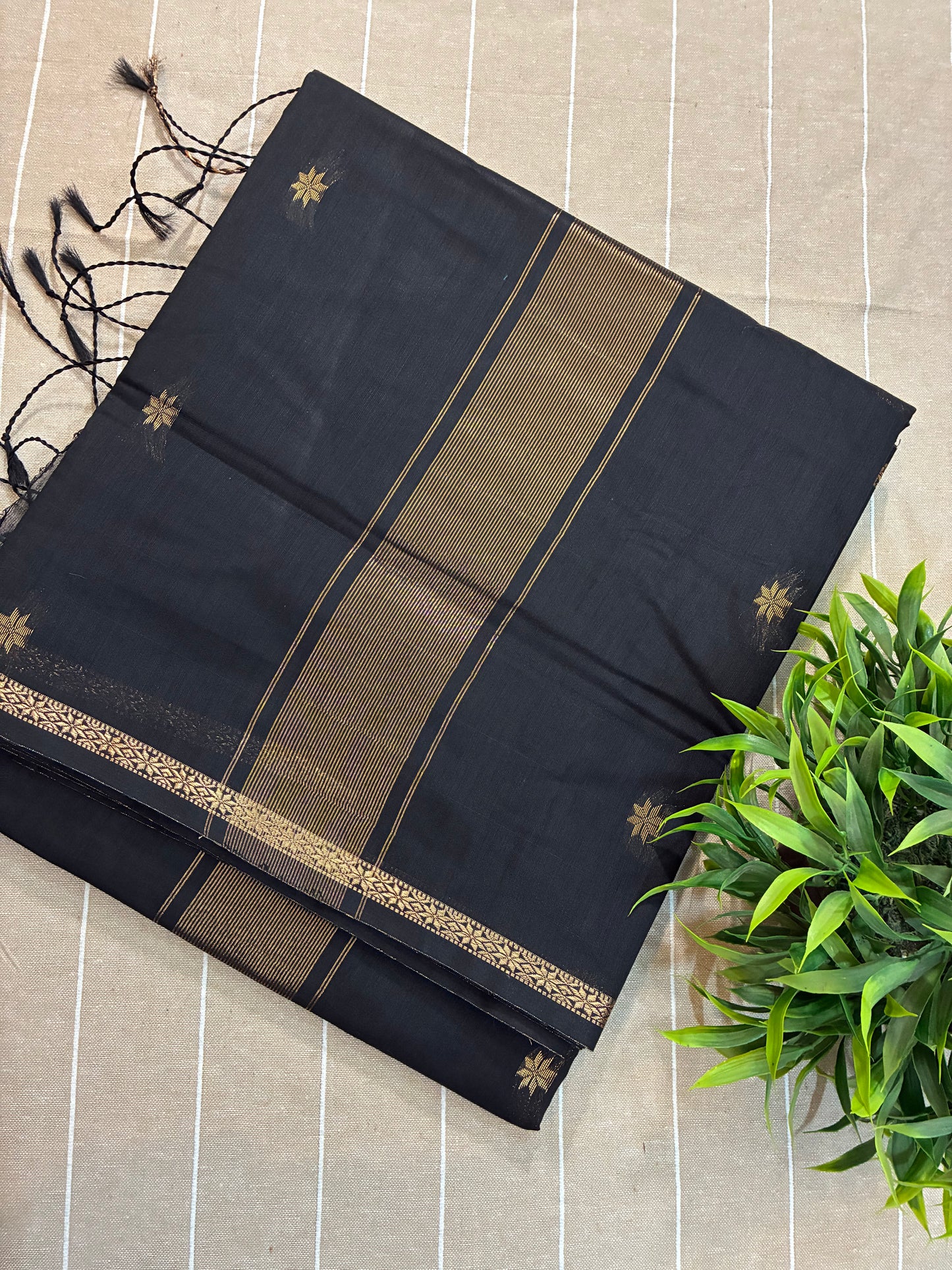 Black Maheshwari Cotton Silk Saree