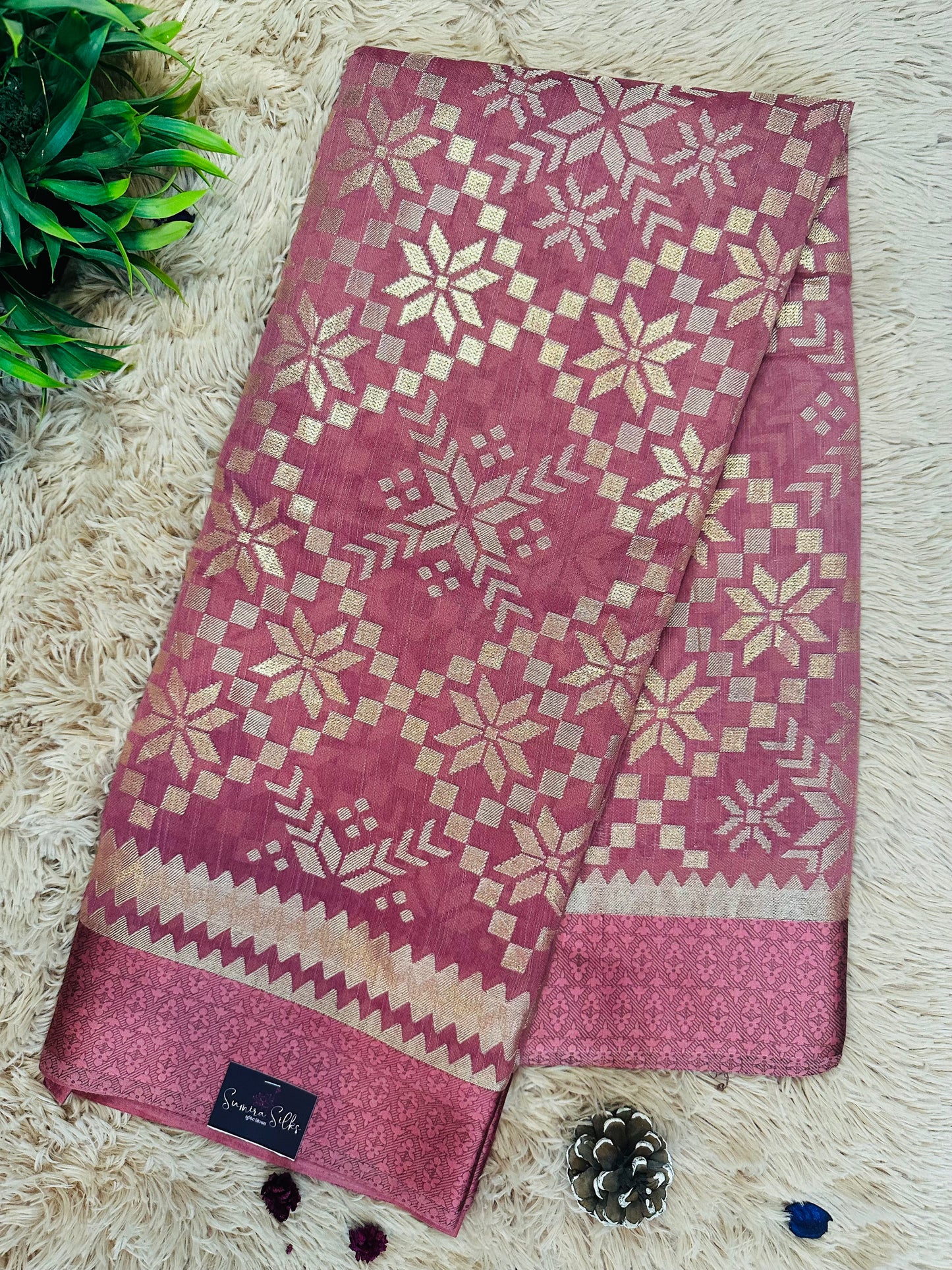 Sweet Pink Brasso Saree