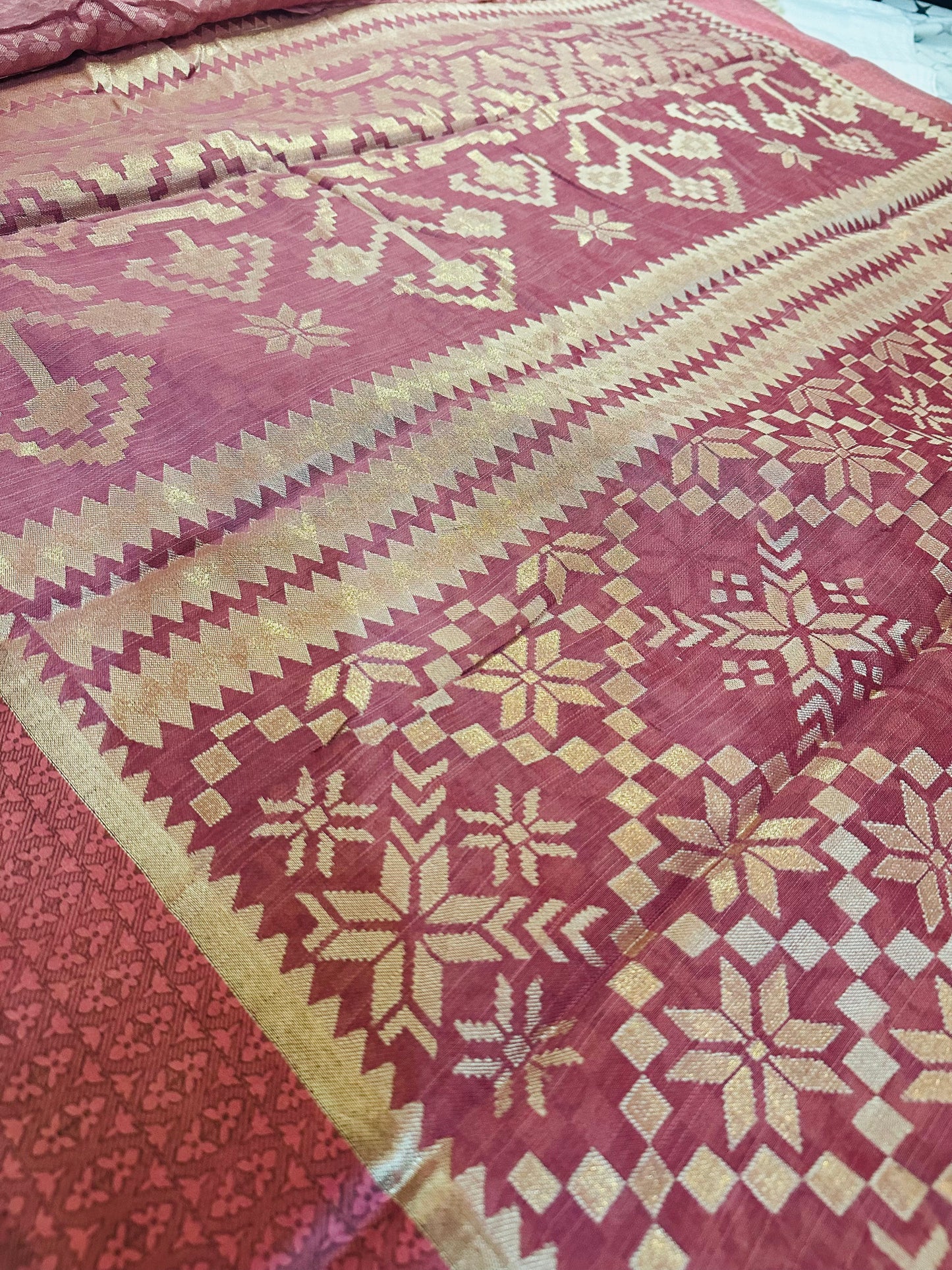 Sweet Pink Brasso Saree
