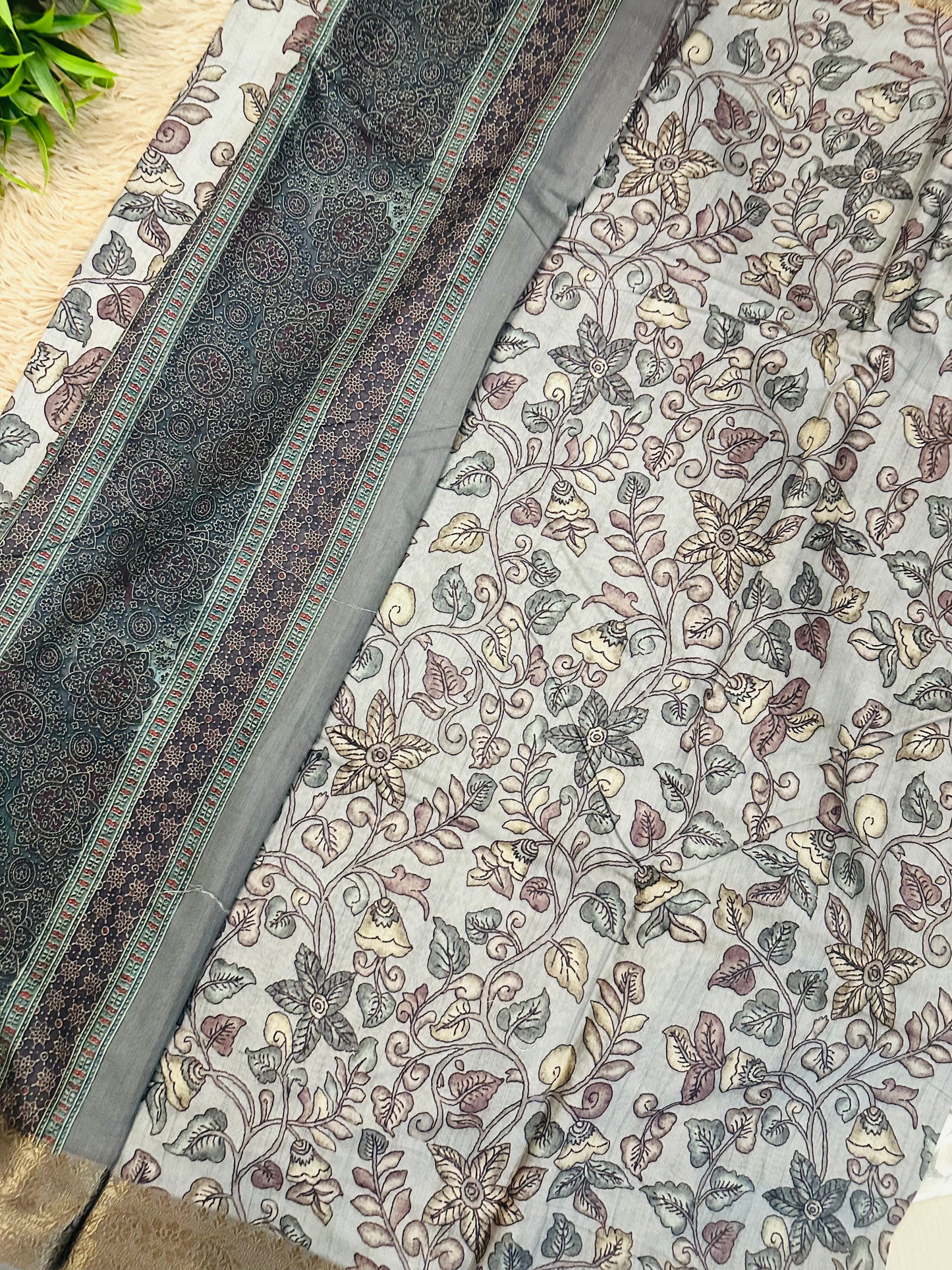 Grey Green Kalamkari Soft Cotton Silk Saree