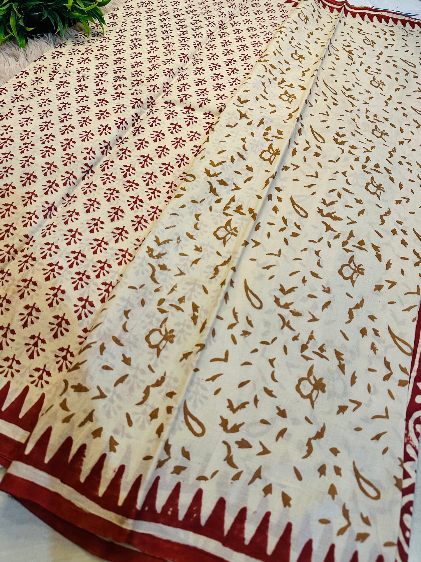 Beige Pure Mul Cotton Hand Block Printed Saree