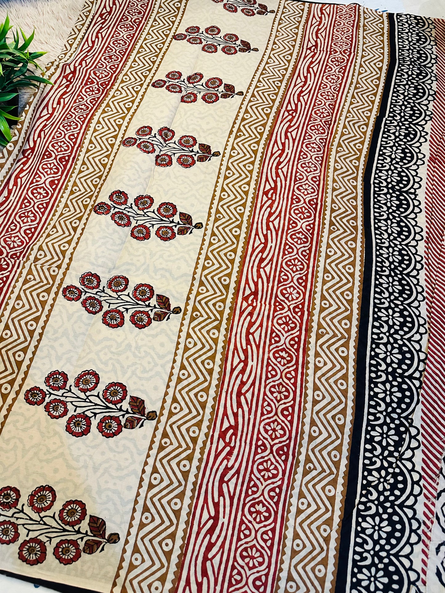 Beige Pure Mul Cotton Hand Block Printed Saree