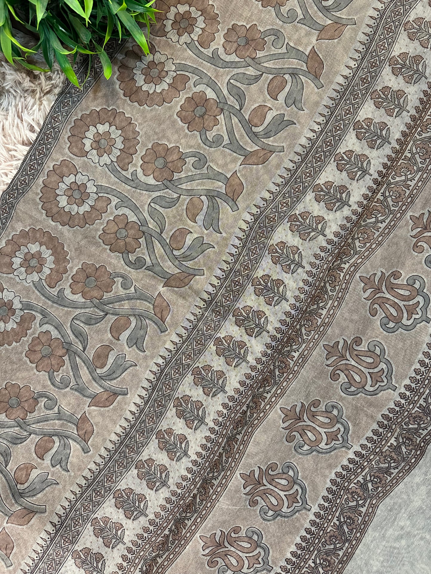 Cream Chanderi Cotton Floral Printed Saree