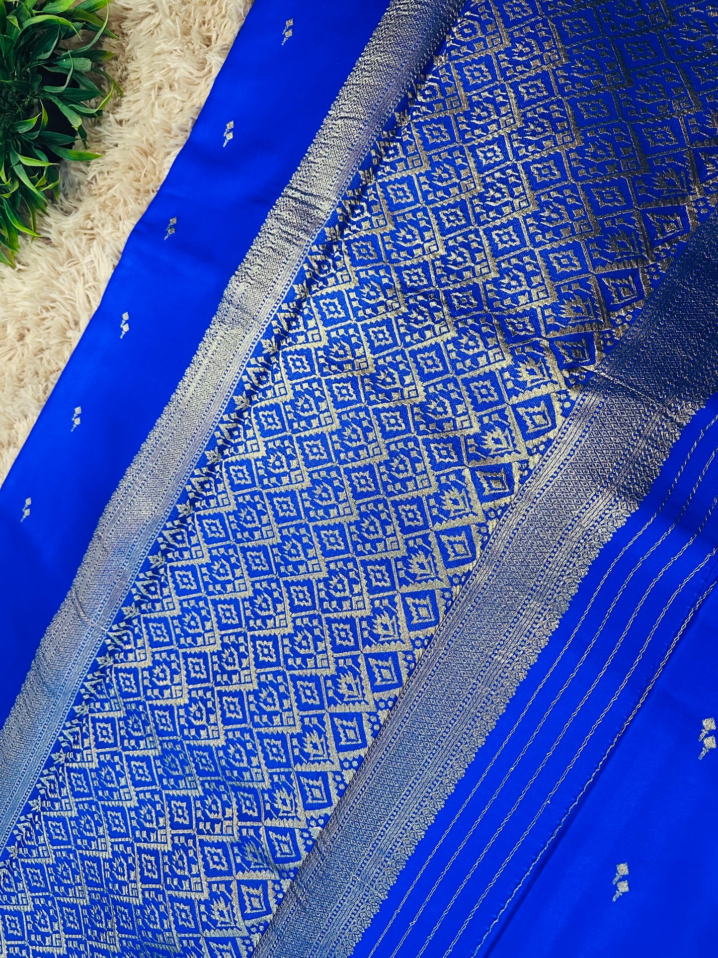 Bright Royal Blue Gajji Silk Saree