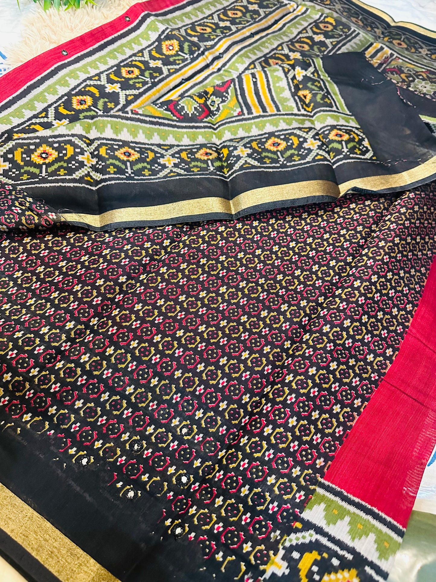 Maroon Maheshwari Silk Saree